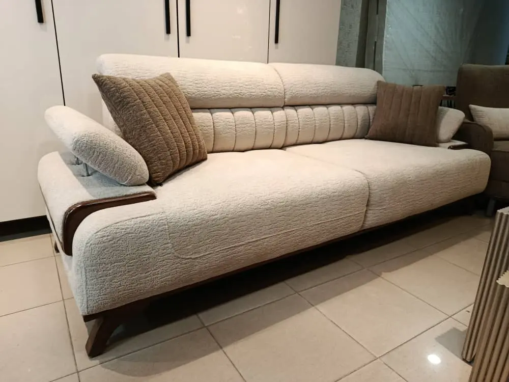 WhatsApp Image 2025-10-13 at 20.42.35 (1).webp